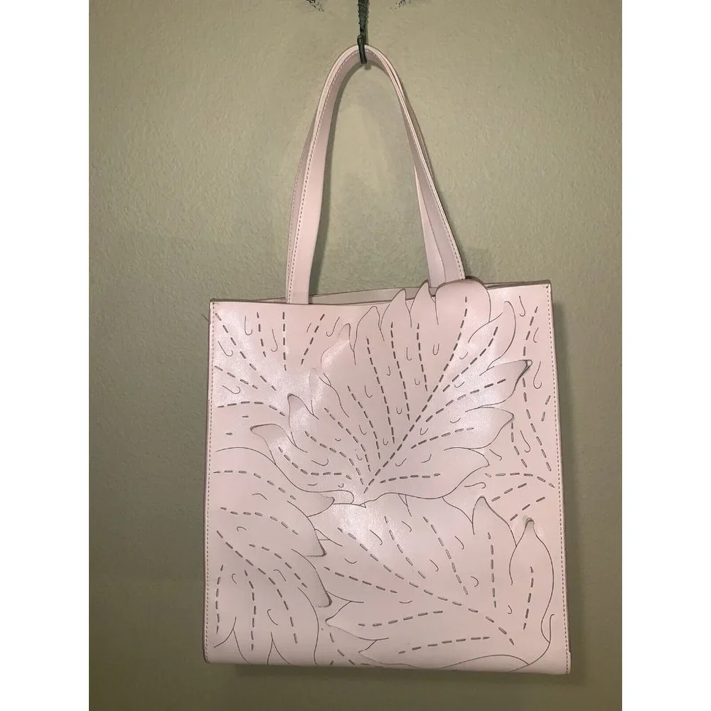 Banana Republic  LASER CUT OUT  Palm LEAF TOTE PINK BLUSH
